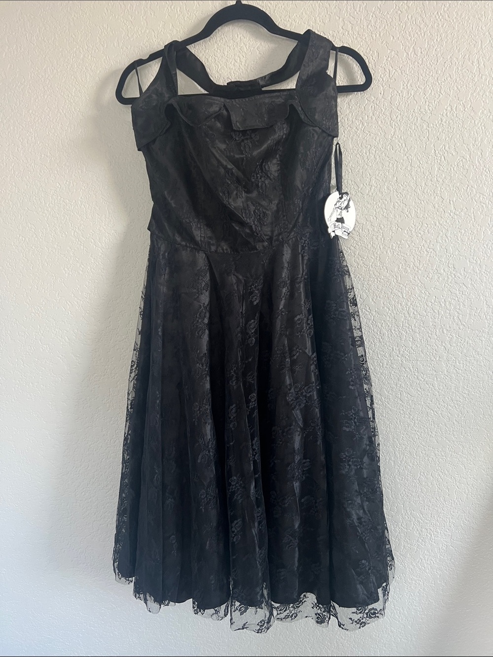 NWT Hell Bunny Vixen Black Floral Lace Halter Swing Dress - Size Large (L)